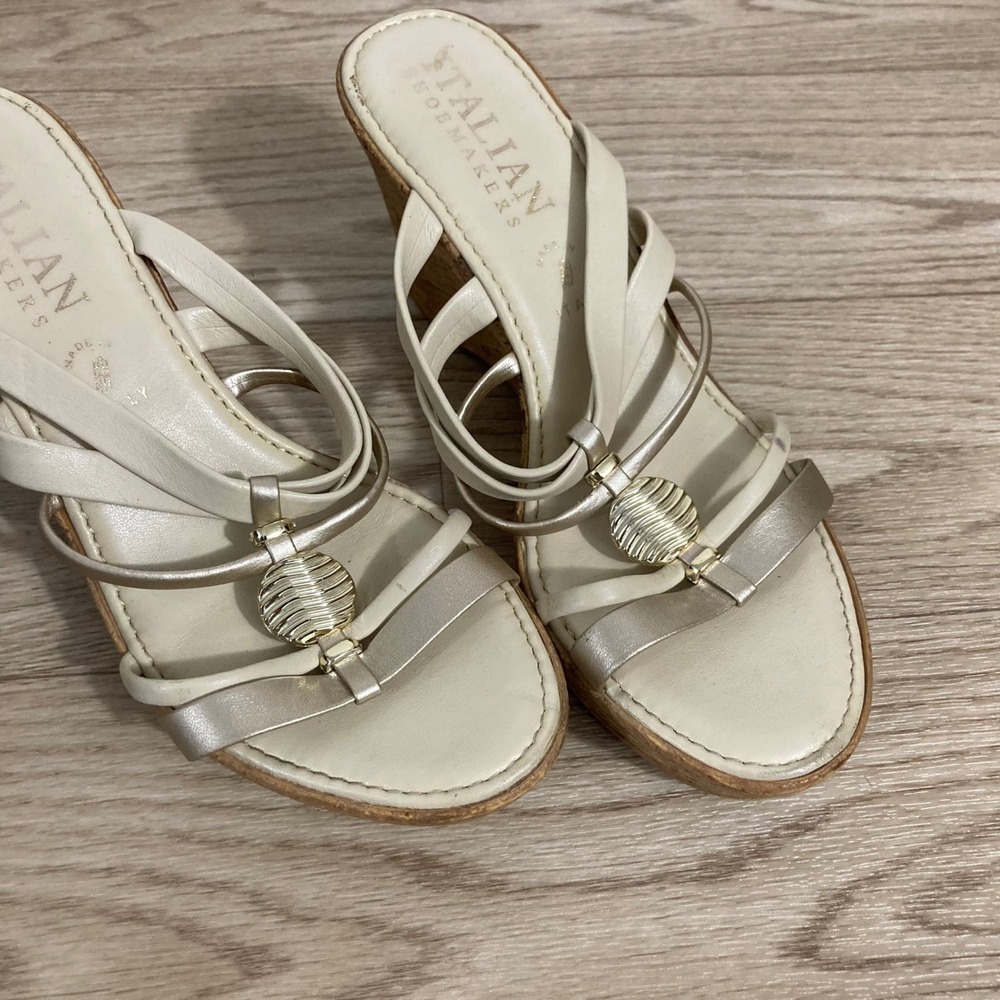 Italian Shoemakers Wedge Sandals Womens 8 Cream Gold  Cork Heel Strappy ITALY